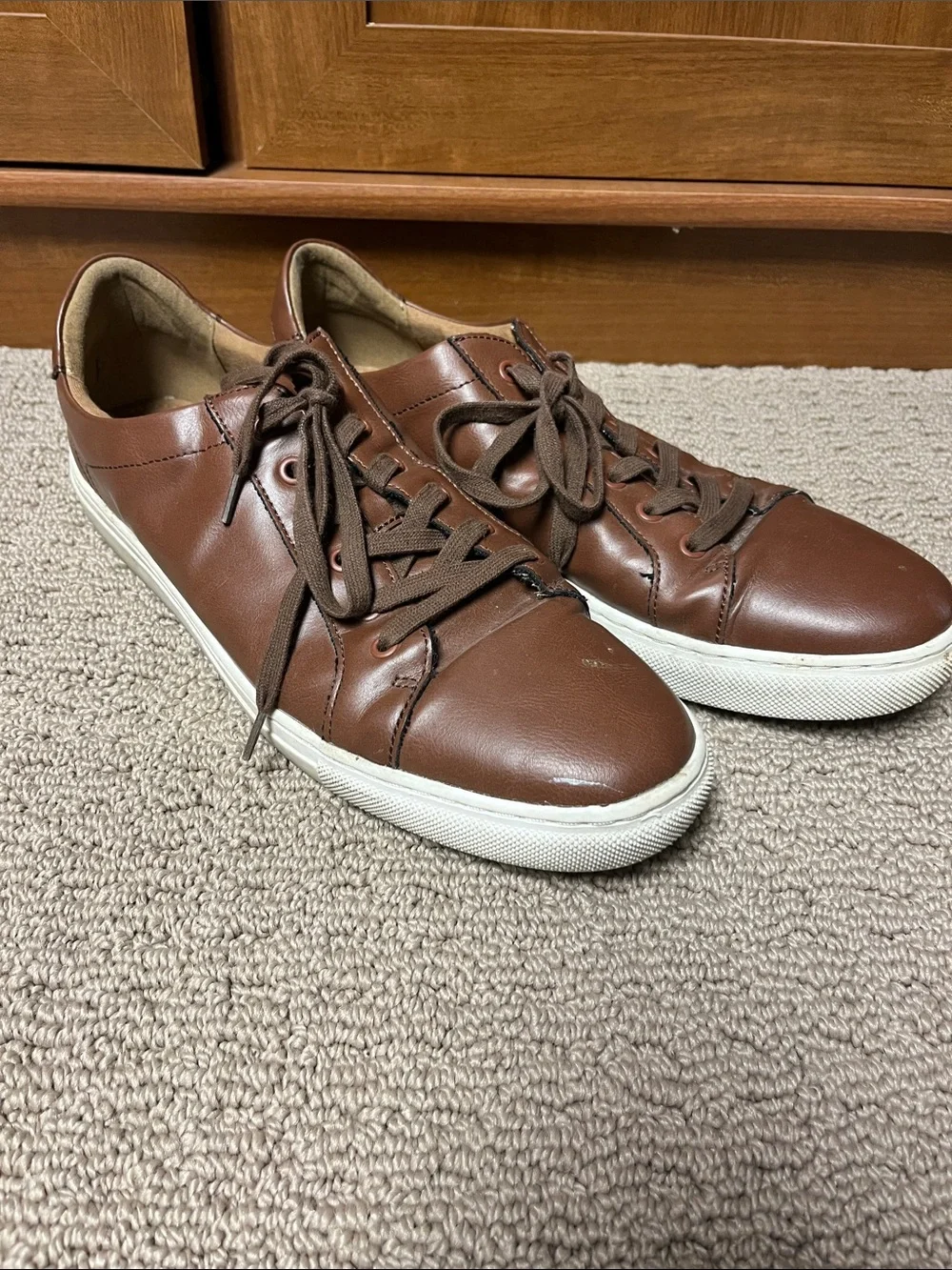 Banana Republic Brown Leather Lace-Up Sneakers